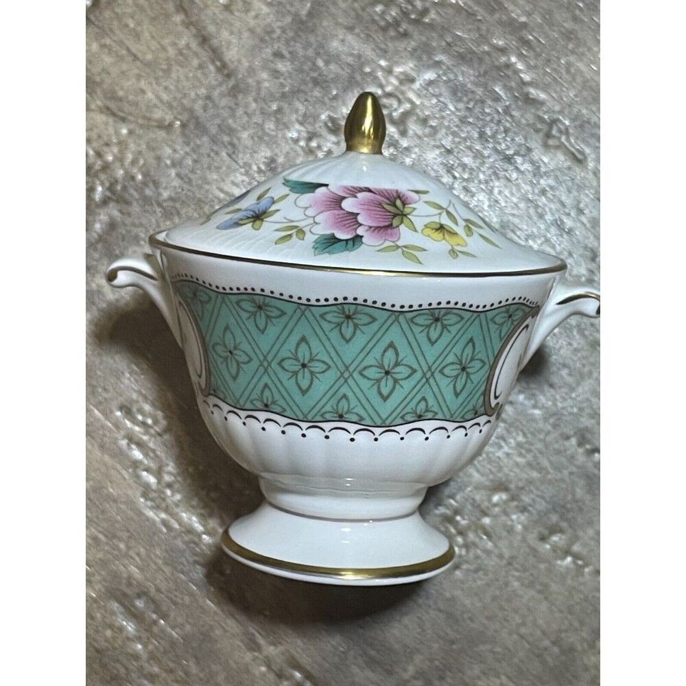Royal Doulton Sugar Bowl With Lid 3" tall England White Gold Floral Bone China